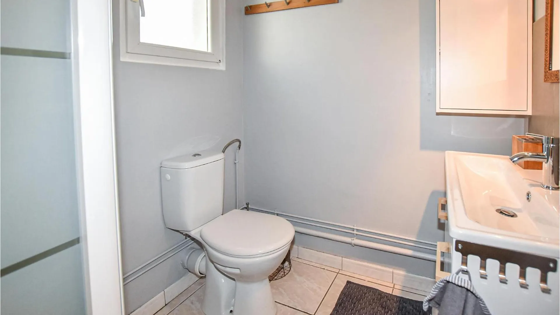 Holiday home Stunning Home In Aubignan With Kitchenette France